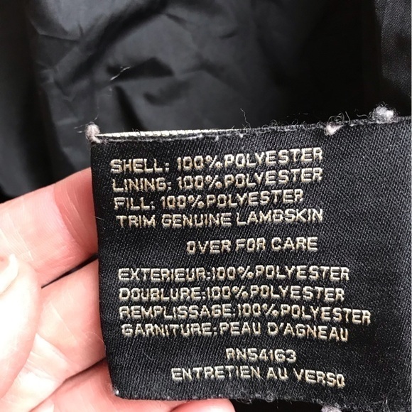 Cole Hann quilted jacket with leather trim.  Size small. - Picture 10 of 13